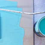 外壁塗装のプロが解説！アクリル塗料の特徴とデメリット、高性能ピュアアクリルとは？